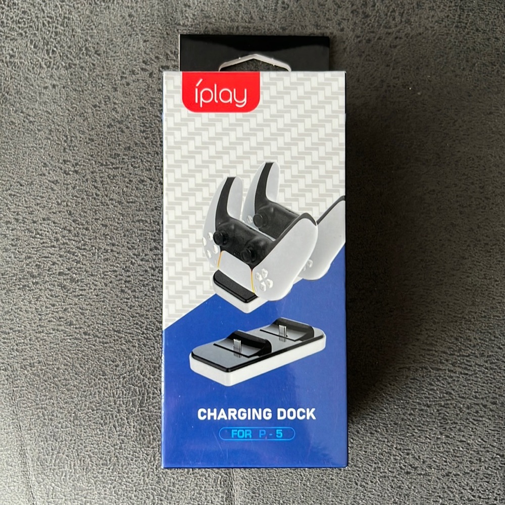 IPlay White and Black Charging Dock for PS5